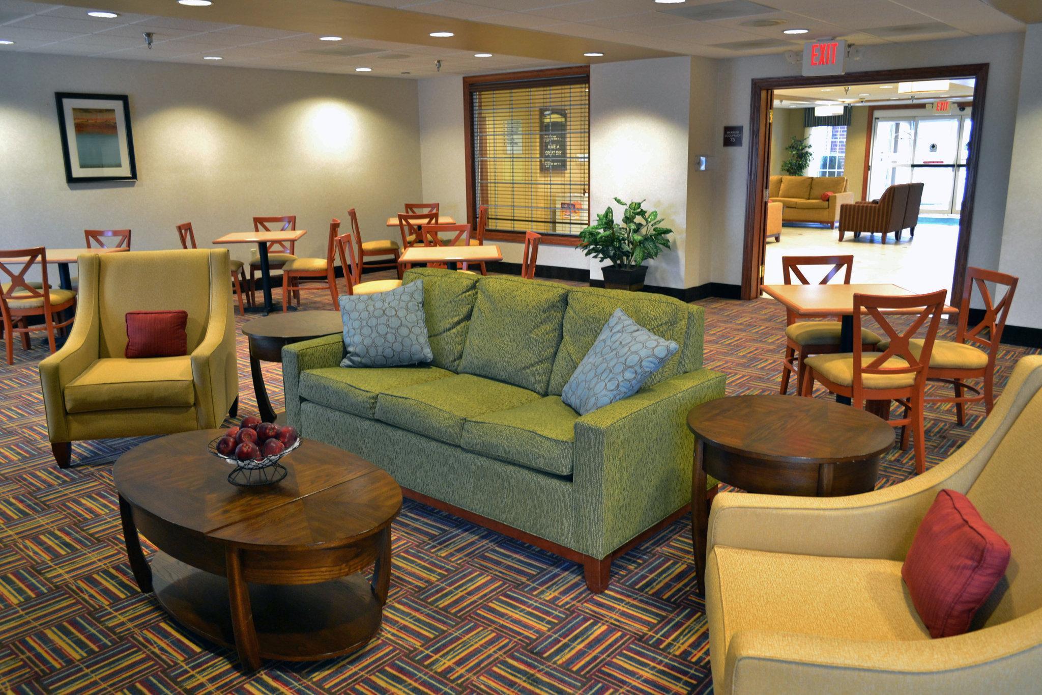 Holiday Express & Center Township By Ihg Monaca