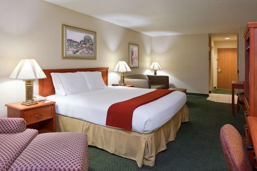 Express & Center Township By Ihg 2* Monaca