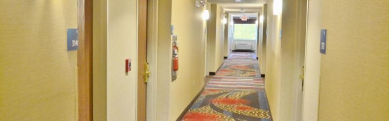 Holiday Express & Center Township By Ihg 2*